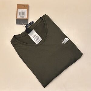 The North Face Men's Short-Sleeve Simple Logo Tri-Blend Tee